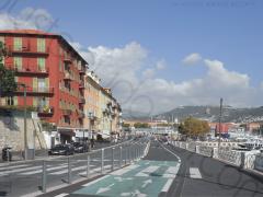 photographie prise le long de l'EuroVelo 8 près de Nice