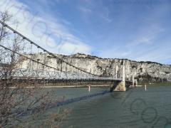 picture taken along the 
			EuroVelo 17: suspension bridge of Le Robinet (1847)